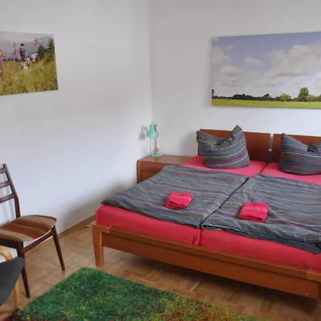 2-zimmer-appartment In Sieglar Daire *