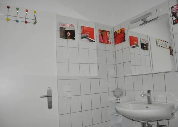 2-zimmer-appartment In Sieglar Lejlighed